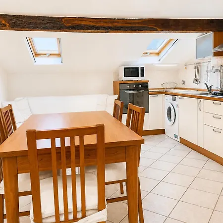 Apartment Hostdomus - La Terrazza Sul Mare